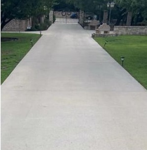 Driveway after cleaning